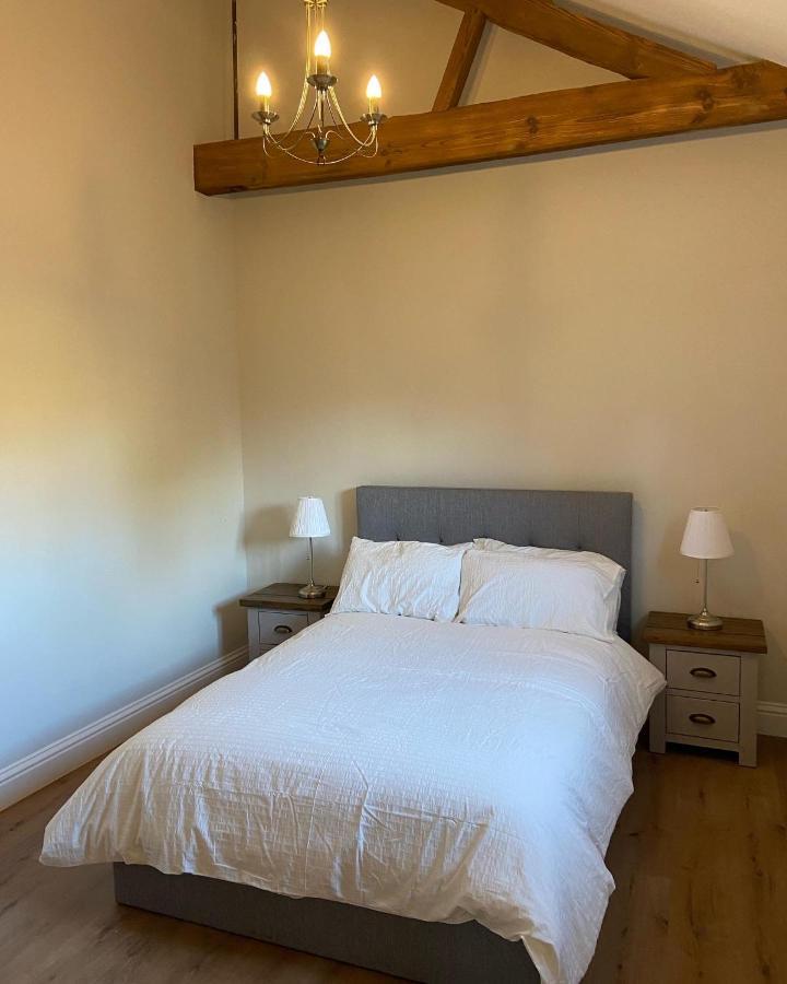 Potcote Farm Stables Accommodation Fudges Stable Towcester Eksteriør billede